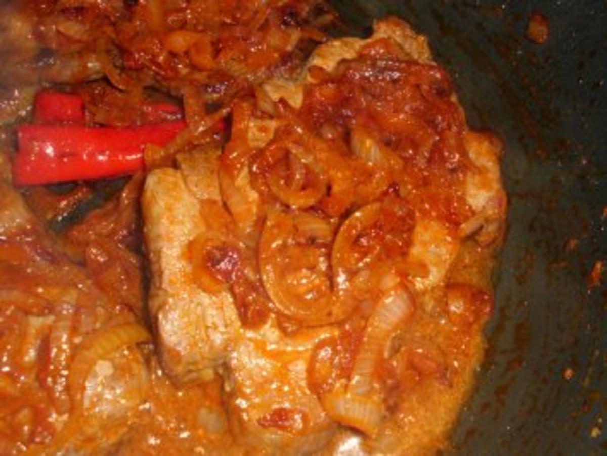 Deftiges Zwiebelsteak mit Apfelchutney - Rezept - Bild Nr. 4