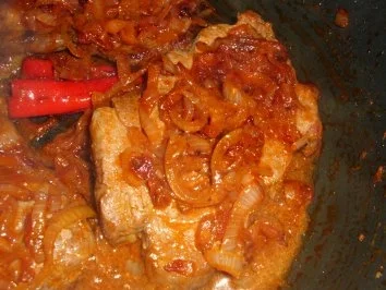 Rezept: Deftiges Zwiebelsteak mit Apfelchutney Bild Nr. 4 Deftiges Zwiebelsteak mit Apfelchutney - Rezept - Bild Nr. 4