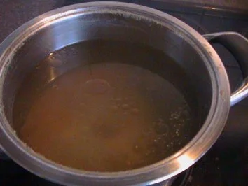 Rindfleischsuppe mit Gemüse im Dampfdrucktopf - Rezept - Bild Nr. 2