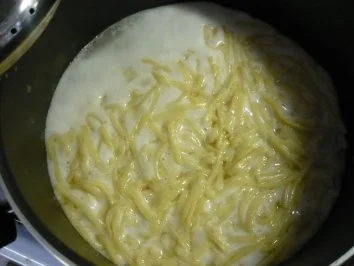 Selbstgemachte Nudeln für eigene Suppen - Rezept - Bild Nr. 7