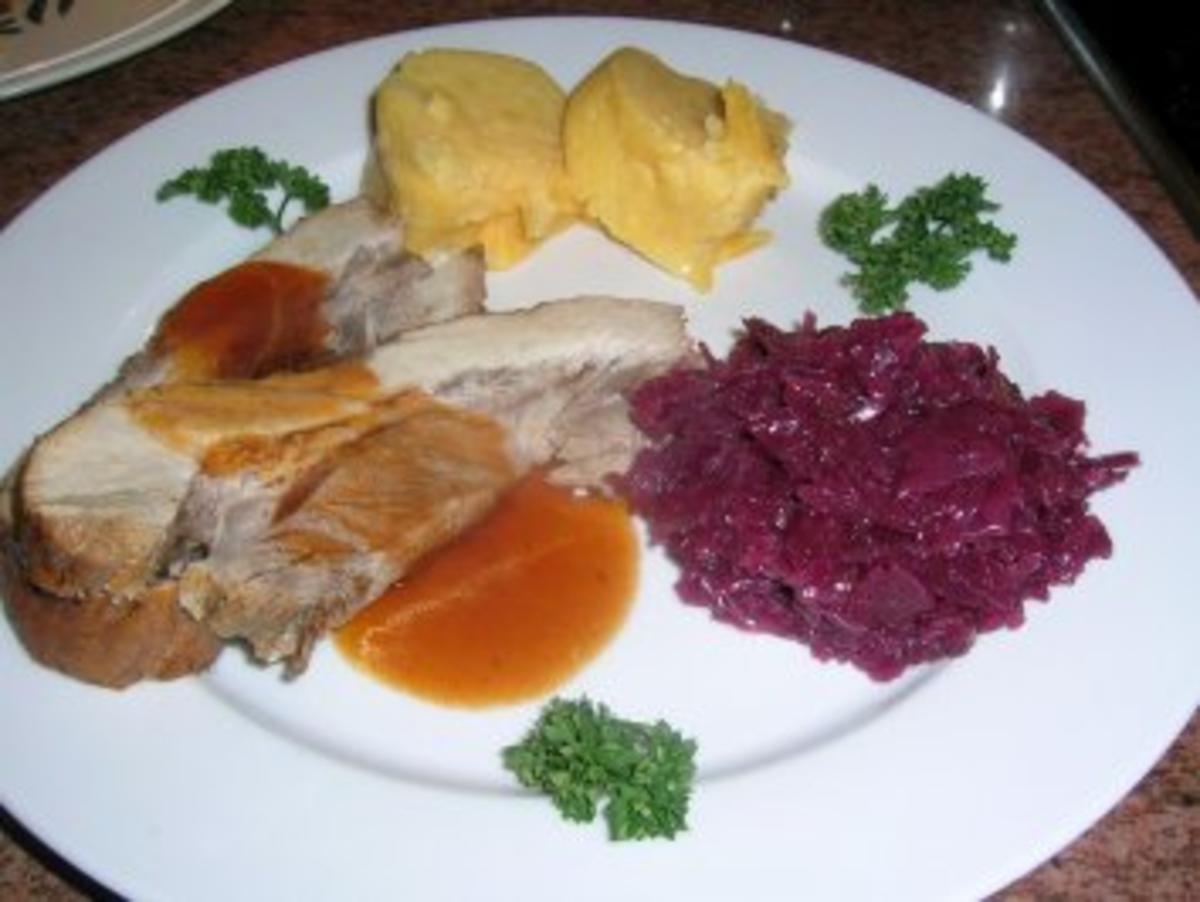 Dicke Rippe in Altbiersauce mit Kartoffel-Guglhupf-Pudding an Rotkraut (leckere Hausmannskost) - Rezept - Bild Nr. 6
