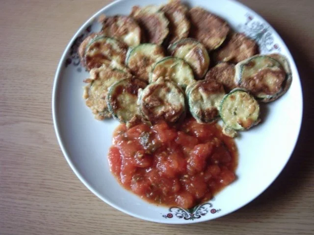 Rezept: Zucchini überbacken in Tomatensoße aus der Türkei Zucchini überbacken in Tomatensoße aus der Türkei - Rezept