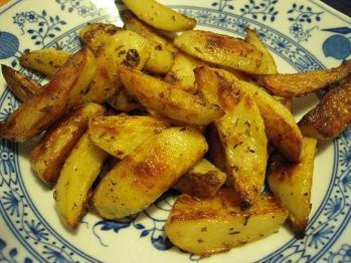Kartoffelecken Mit Hähnchenspieße — Rezepte Suchen