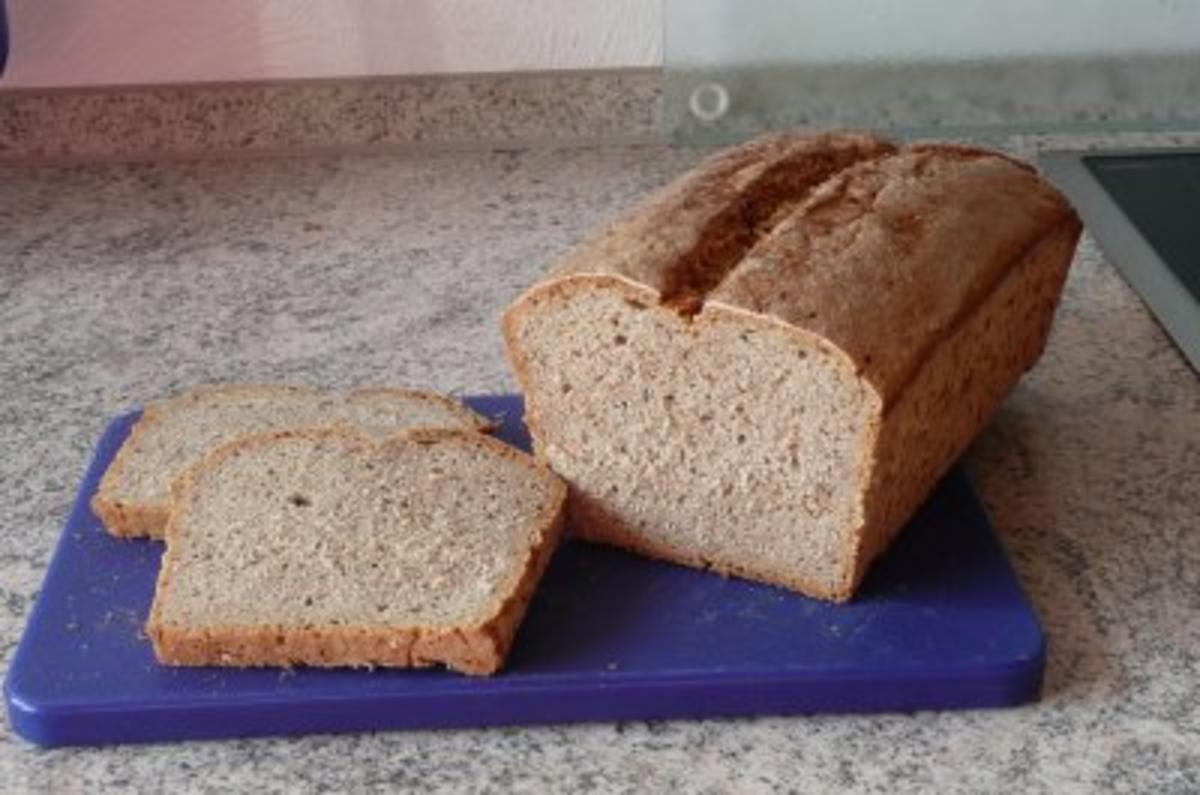 Bilder für Brot: Bauernbrot würzig - Rezept