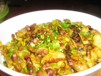 Gnocchi mit Champignion und Lauch gebraten - Rezept