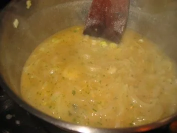 Rezept: Verschiedenes: Marsala-Zwiebelsößchen! Bild Nr. 2 Verschiedenes: Marsala-Zwiebelsößchen! - Rezept - Bild Nr. 2