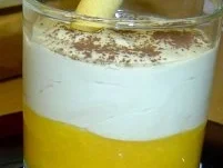 Quarkcreme auf fruchtigem Grund - Rezept