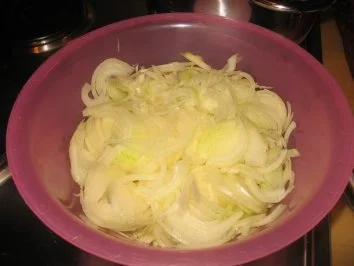 Rezept: Party: Bayr.Bockwurst-Salat für mind. 20 Personen! Bild Nr. 6 Party: Bayr.Bockwurst-Salat für mind. 20 Personen! - Rezept - Bild Nr. 6