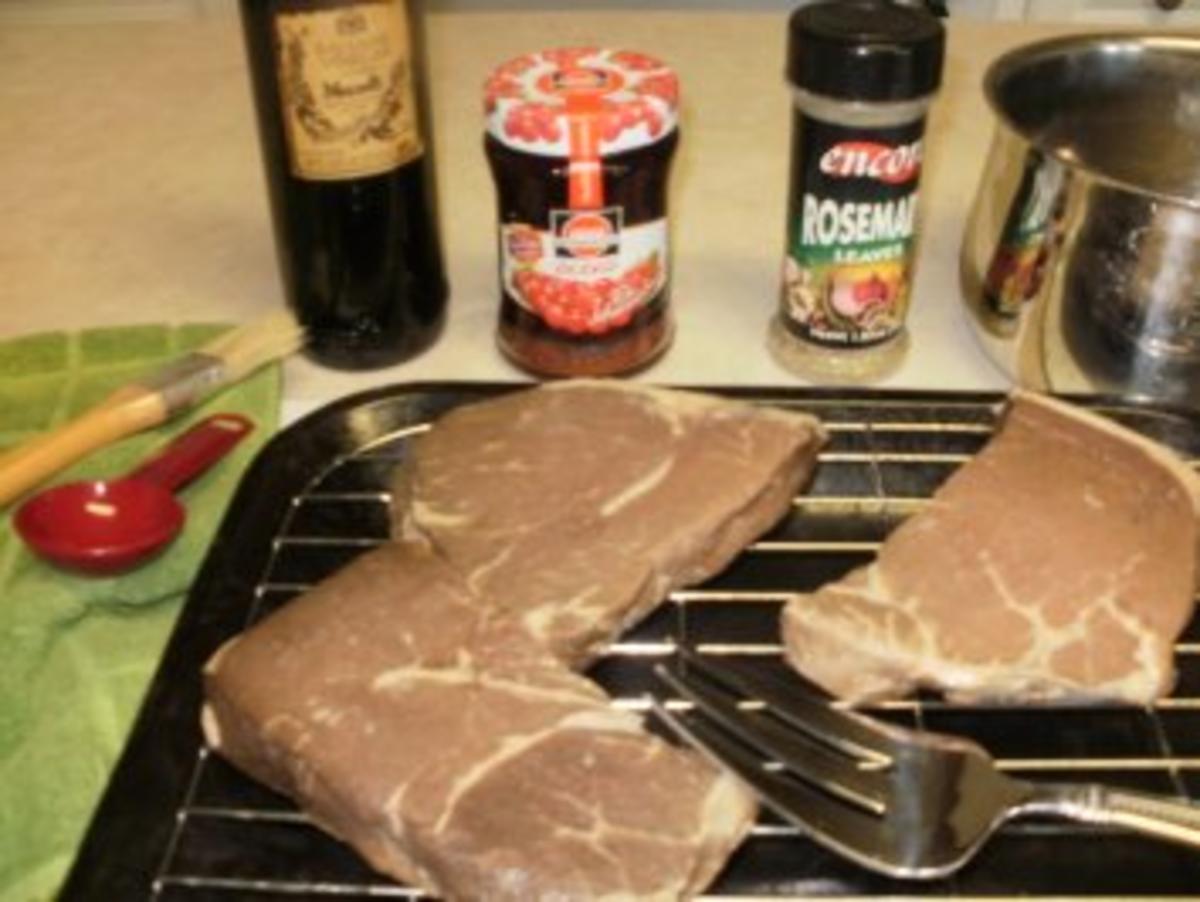 Steaks - Steaks mit Johannisbeer Glaze - Wenn es schnell gehen muss - Rezept - Bild Nr. 2