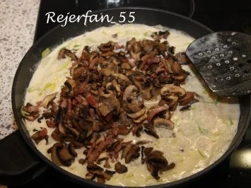 Rezept: Champignon-Lauch-Schinken-Auflauf Bild Nr. 5 Champignon-Lauch-Schinken-Auflauf - Rezept - Bild Nr. 5