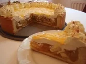 Torte: Apfeltorte mit Pudding - Rezept