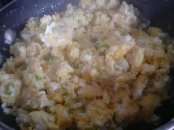 Kartoffelbrei mit Rührei und Gurkensalat - Rezept - Bild Nr. 15