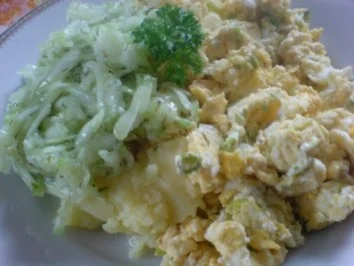 Kartoffelbrei mit Rührei und Gurkensalat - Rezept - Bild Nr. 19