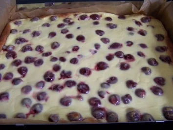 Kirschkuchen mit Rahmguss - Rezept