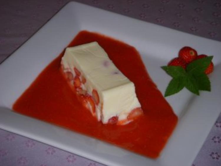 ERDBEER-QUARK-TERRINE - Rezept mit Bild - kochbar.de