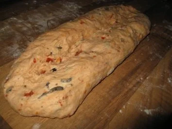 Tomaten-Oliven Ciabatta ofenfrisch - Rezept - Bild Nr. 6