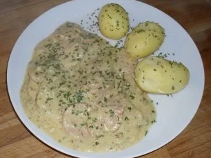 Wurstpfanne mit Senf - Rahm - Rezept