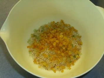 Rezept: Dessert: Gefüllte Pfirsiche Bild Nr. 3 Dessert: Gefüllte Pfirsiche - Rezept - Bild Nr. 3