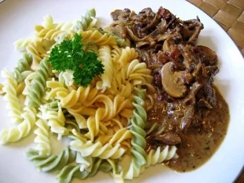 Rahm-Geschnetzeltes von Hühnerbrust... - Rezept