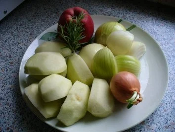 Schweinsrippchen gefüllt und Rosmarinkartoffeln - Rezept - Bild Nr. 2