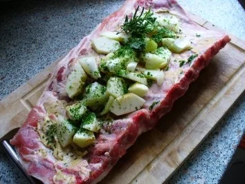 Schweinsrippchen gefüllt und Rosmarinkartoffeln - Rezept - Bild Nr. 4