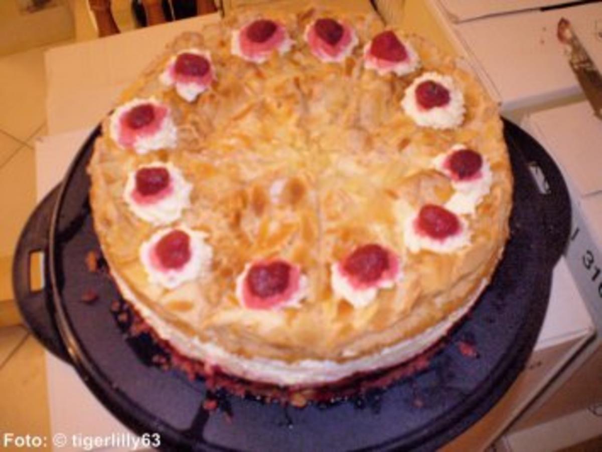 Bilder für Himbeertorte mit Baiser - Rezept