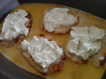 Rezept: Hähnchenfilet mit Käsehaube Bild Nr. 10 Hähnchenfilet mit Käsehaube - Rezept - Bild Nr. 10