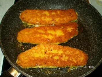 Rezept: Seelachsfilet paniert mit Kartoffelsalat Bild Nr. 3 Seelachsfilet paniert mit Kartoffelsalat - Rezept - Bild Nr. 3