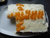 Frisch Ei-Waffelkuchen mit einer Sahnecrem und roter Grütze - Rezept