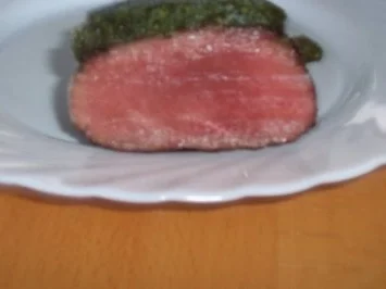 Rezept: Wildschweinrücken mit einer Kräuterkruste überbacken Bild Nr. 3 Wildschweinrücken mit einer Kräuterkruste überbacken - Rezept - Bild Nr. 3