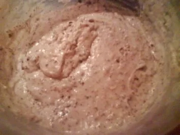 Rezept: Muffins á la Mohn mit Nüssen, Lebkuchen und Grieß Bild Nr. 4 Muffins á la Mohn mit Nüssen, Lebkuchen und Grieß - Rezept - Bild Nr. 4