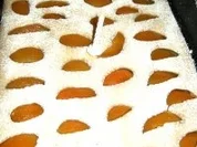 Gehaltvoller Blechkuchen mit Aprikosen - Rezept
