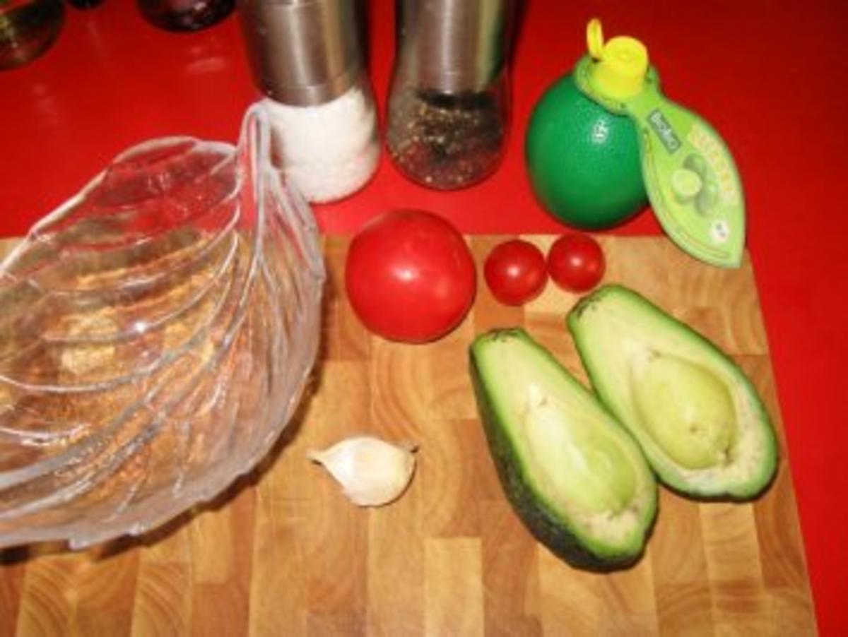 Guacamole.....Avocadocreme-Dip - Rezept - Bild Nr. 3
