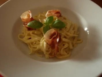 Tagliatelle Alfredo - Rezept