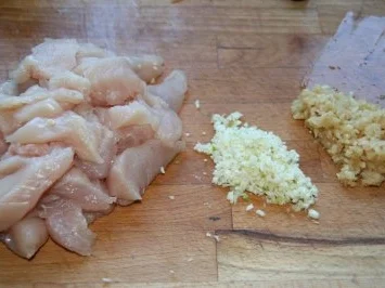 Hähnchenbrustfilet mit Wok-Gemüse und Cashews - Rezept - Bild Nr. 3