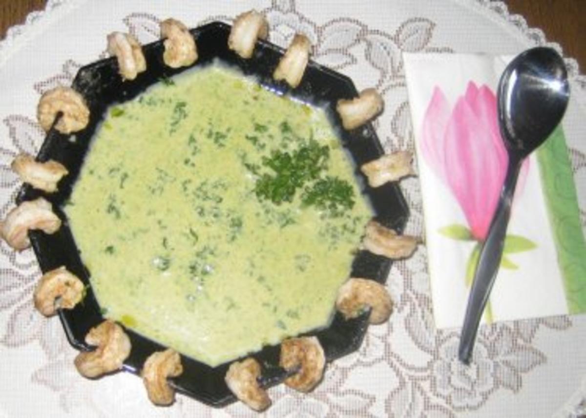 Suppen – Gebratene Garnelen an Petersiliensüppchen - Rezept