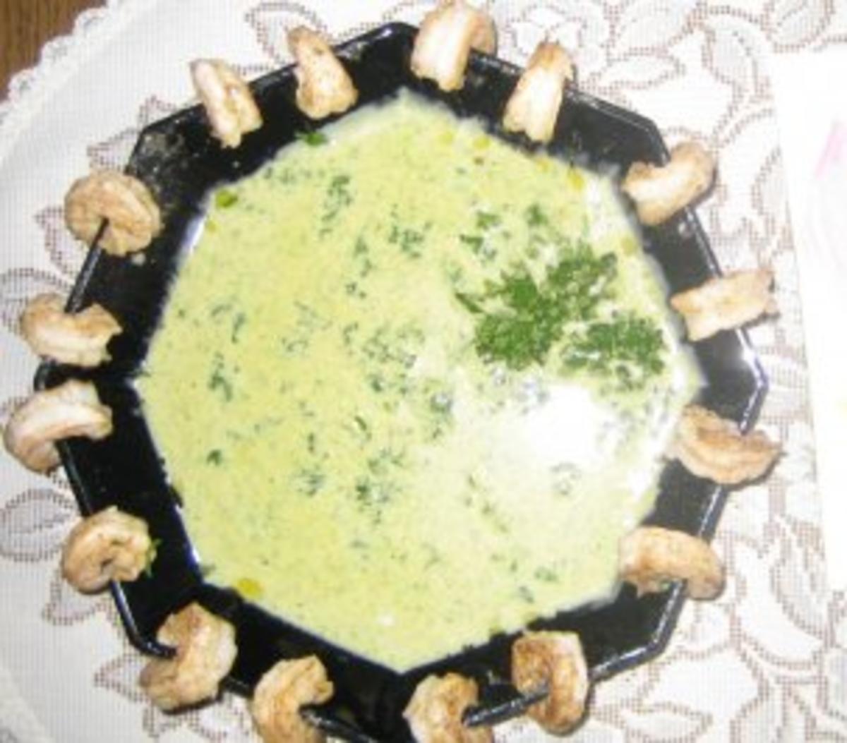 Suppen – Gebratene Garnelen an Petersiliensüppchen - Rezept - Bild Nr. 2