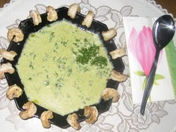 Suppen – Gebratene Garnelen an Petersiliensüppchen - Rezept - Bild Nr. 5