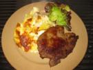 Kartoffel-Spargel-Gratin und Kotelett - Rezept