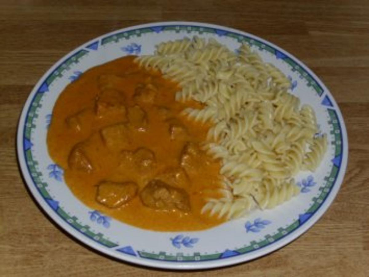 Schinkenrahmgulasch - Rezept