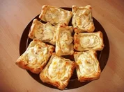 Mango-Bananen Quark auf Blätterteig - Rezept