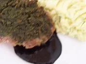 Rezept: Kalbshaxe mit Kruste an Kartoffel-Pรผ mit Schnittlauch Kalbshaxe mit Kruste an Kartoffel-Pรผ mit Schnittlauch - Rezept