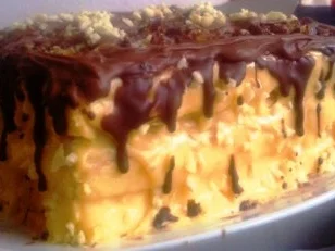 Torte mit Nougat und Marzipan...(süße Versuchung...) - Rezept