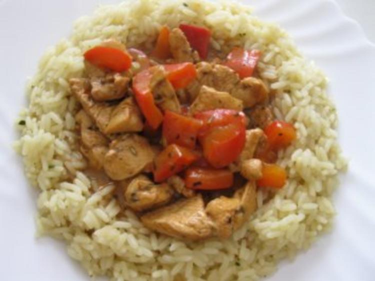 Pollo al adobo con la vera de arroz Marinierte Hähnchenbrust im ...