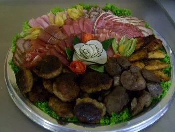 Rezept: Abendbrotplatte Bild Nr. 2 Abendbrotplatte - Rezept - Bild Nr. 2