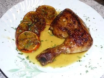 Rezept: Geflügel: Hähnchenschenkel in Orangensaft mariniert Geflügel: Hähnchenschenkel in Orangensaft mariniert - Rezept