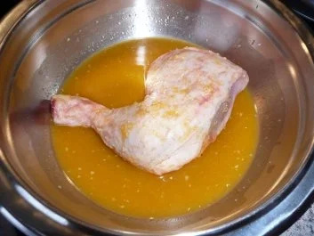 Rezept: Geflügel: Hähnchenschenkel in Orangensaft mariniert Bild Nr. 2 Geflügel: Hähnchenschenkel in Orangensaft mariniert - Rezept - Bild Nr. 2