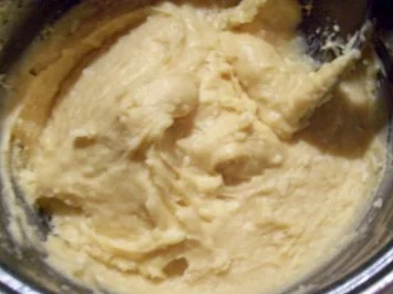 Rezept: Snack: Käsekugeln Bild Nr. 4 Snack: Käsekugeln - Rezept - Bild Nr. 4