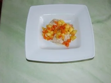 Rezept: Karotten-Apfel-Süppchen mit Haselnussklößchen und Chillifäden Bild Nr. 2 Karotten-Apfel-Süppchen mit Haselnussklößchen und Chillifäden - Rezept - Bild Nr. 2