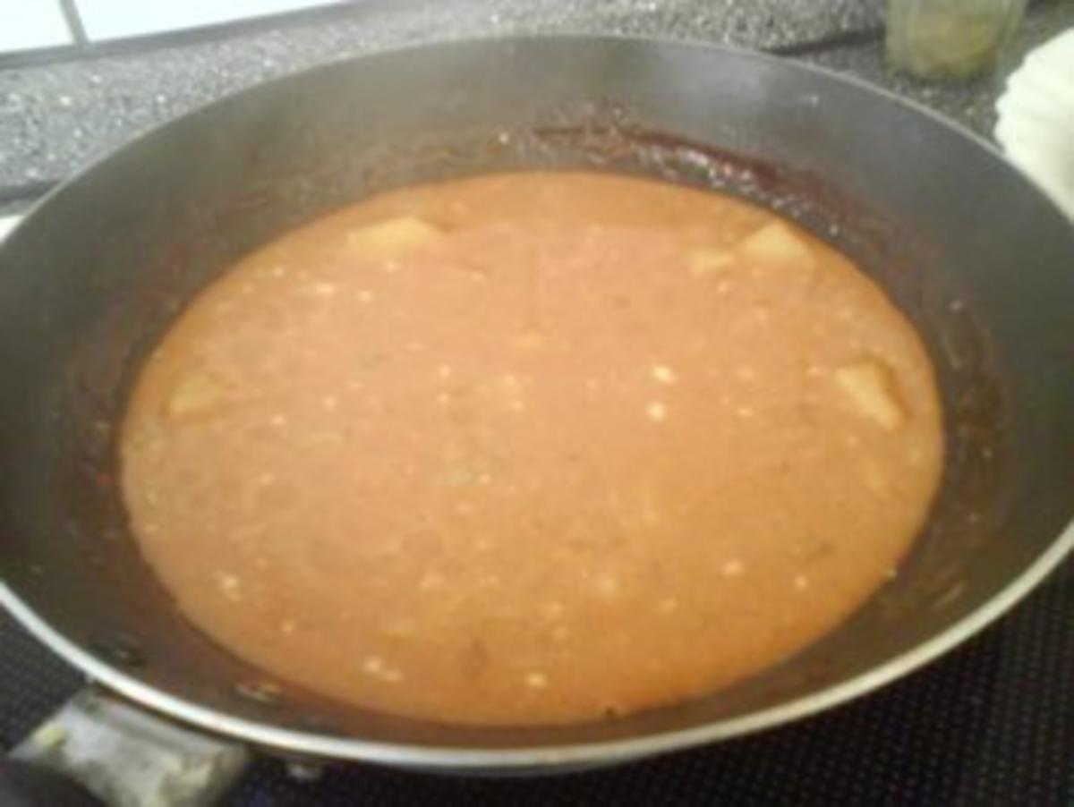 Schnitzel mit Kartoffelwürfeln, Currygemüse und lecker Sauce - Rezept - Bild Nr. 5